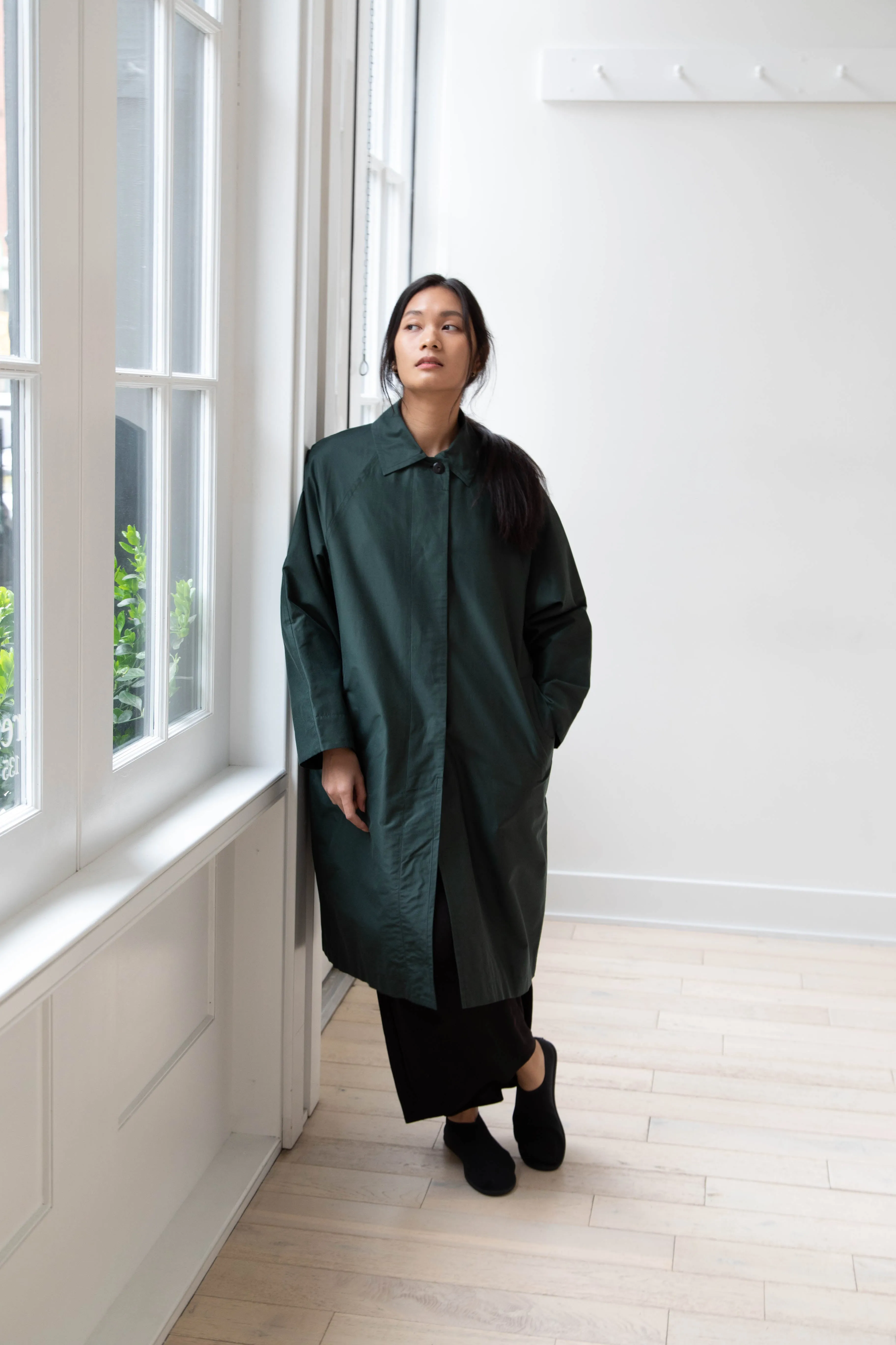 Arts & Science | Silk Cotton Taffeta Bal Collar Coat in Dark Green