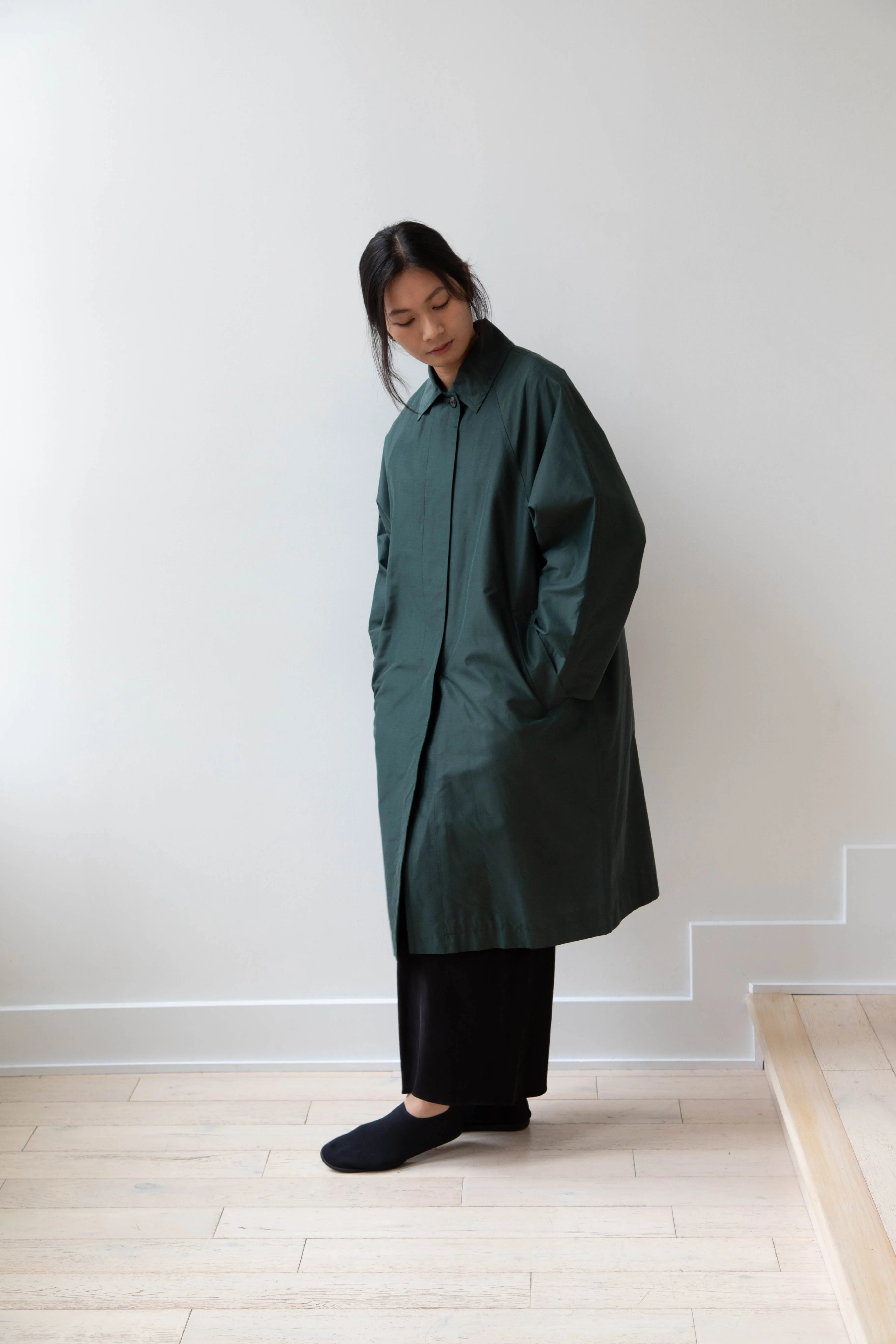 Arts & Science | Silk Cotton Taffeta Bal Collar Coat in Dark Green