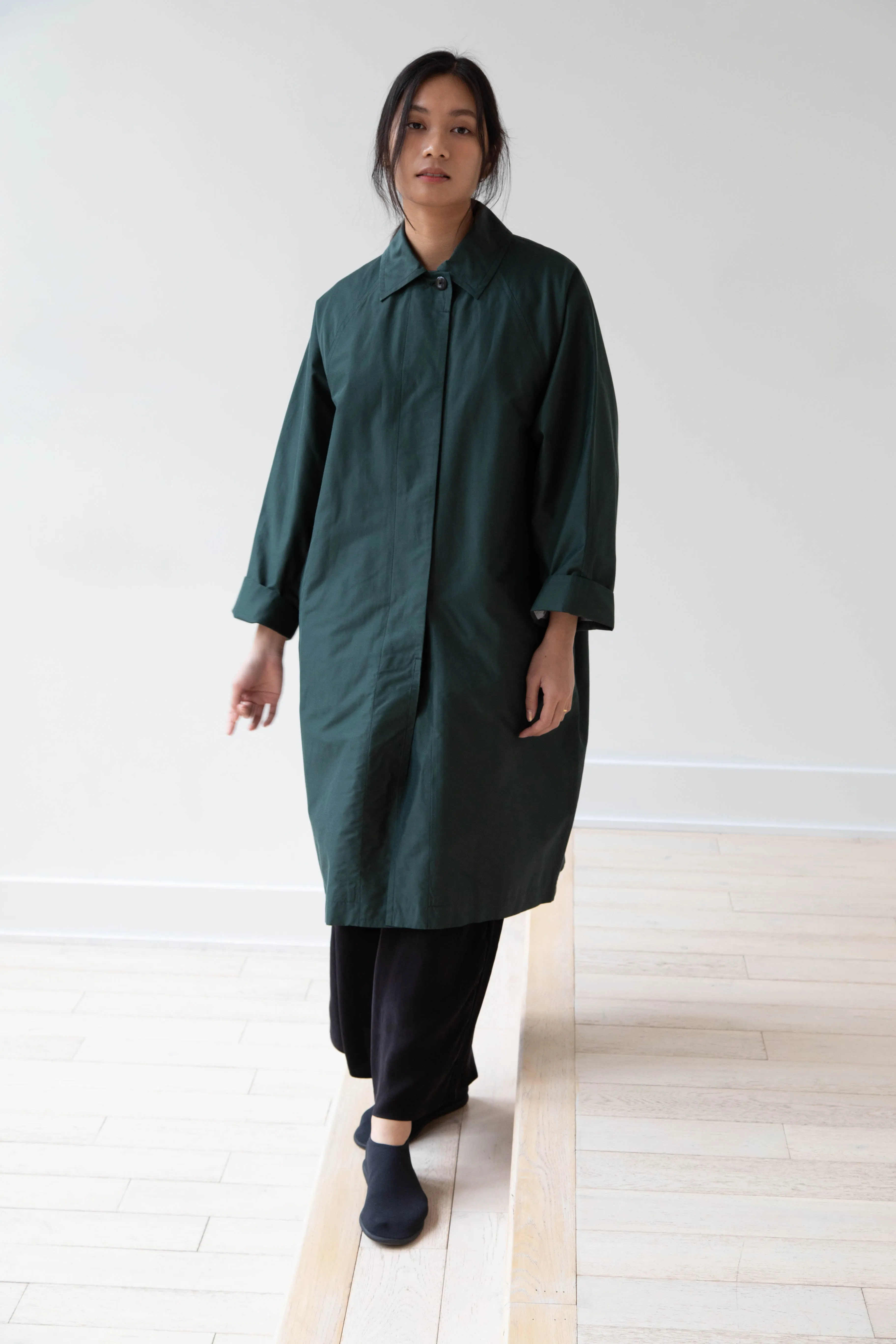 Arts & Science | Silk Cotton Taffeta Bal Collar Coat in Dark Green