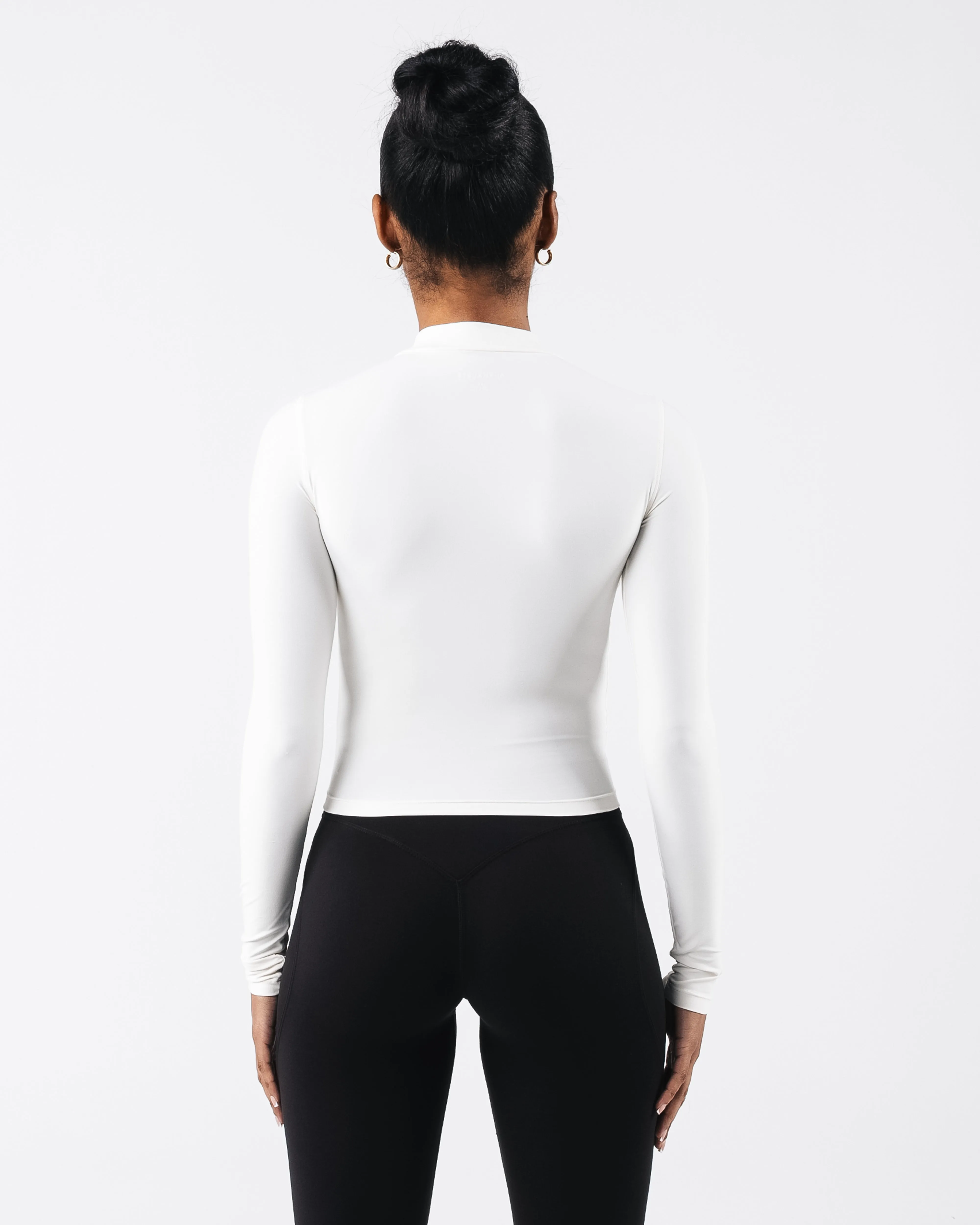Basics Turtleneck - Lace