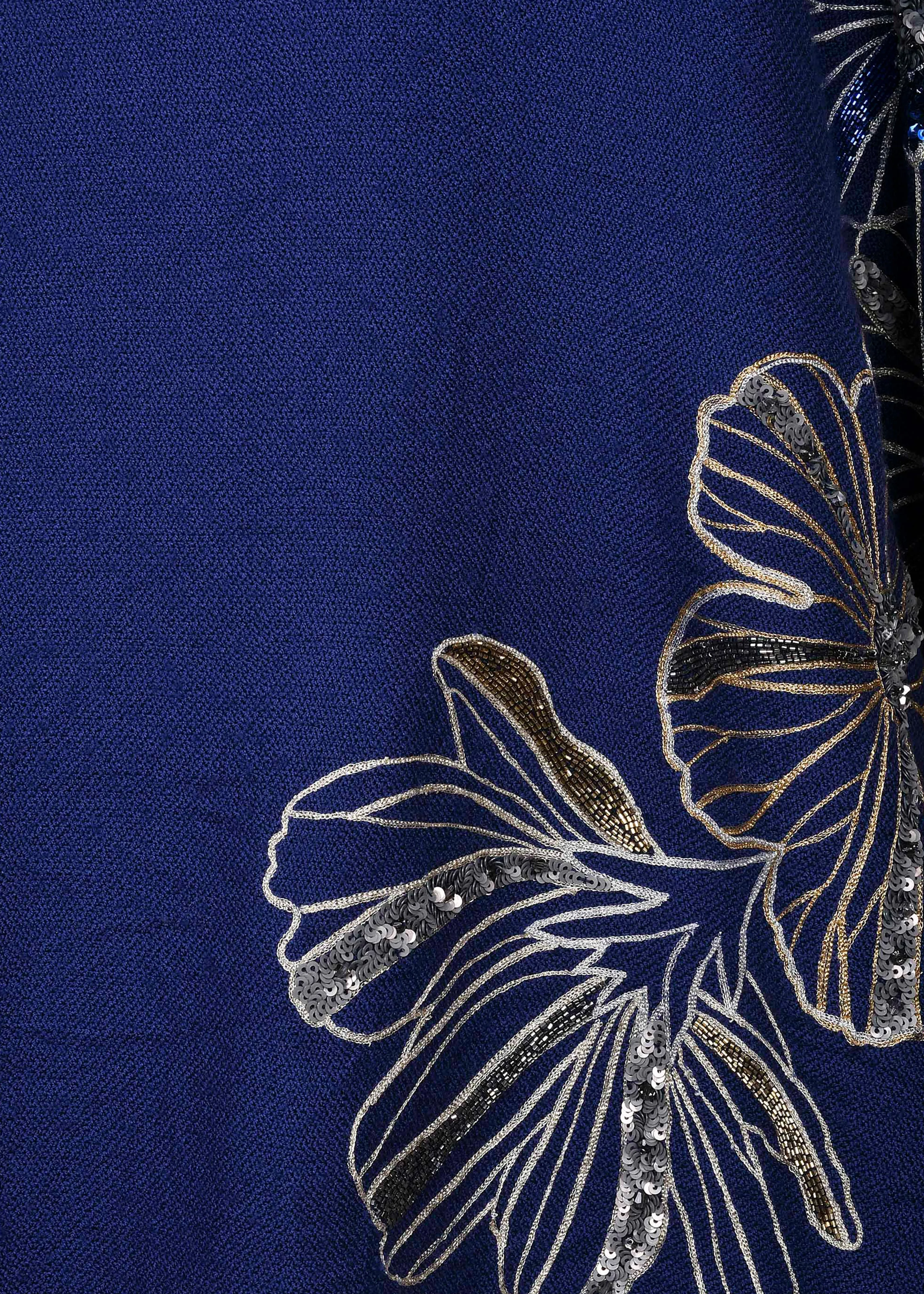 Floral Art in Merino WBW
