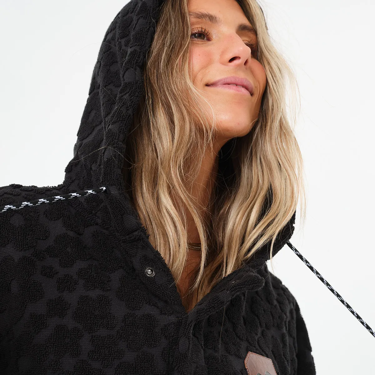 Ginny Extra-Warm Poncho - Black