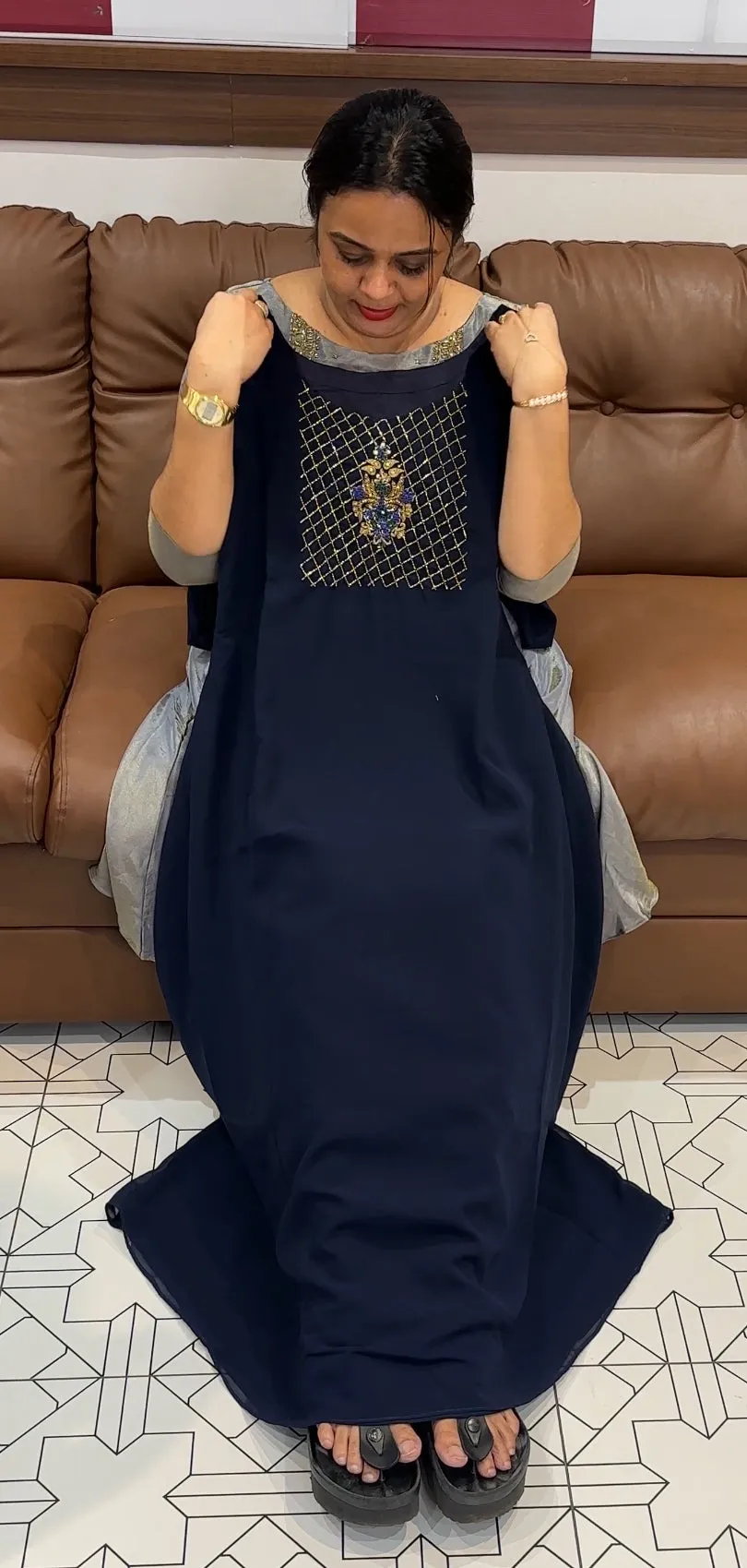 IHA'S IN-HOUSE HAND WORKED ALINE TOPS - IHA  18754