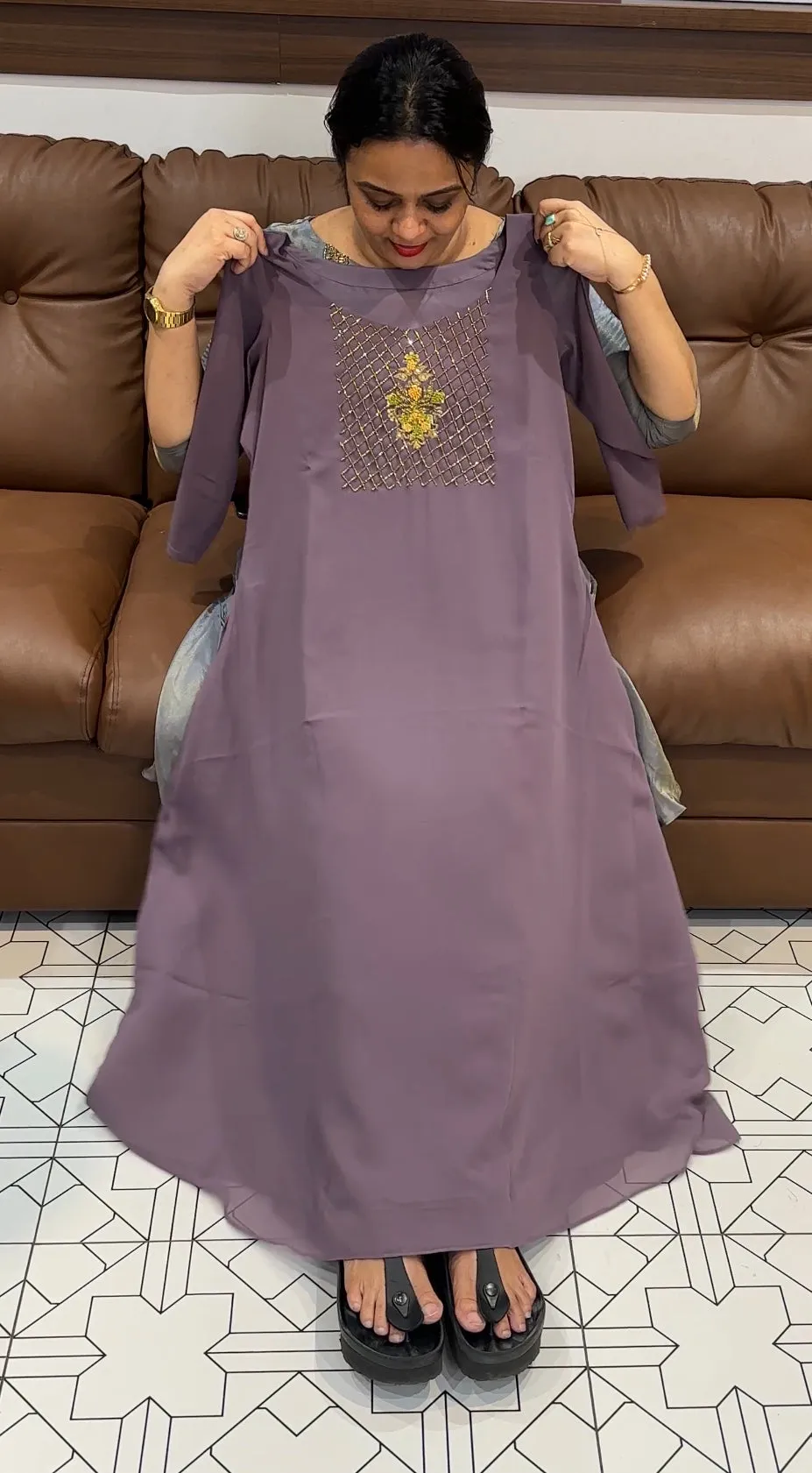 IHA'S IN-HOUSE HAND WORKED ALINE TOPS - IHA  18754