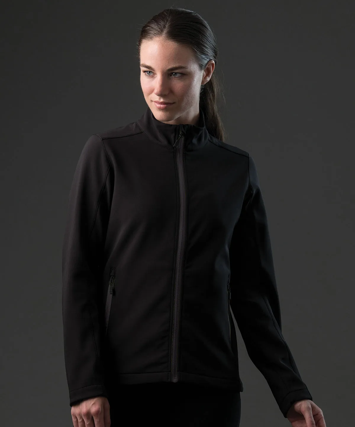 Navy/Carbon - Women's Orbiter softshell jacket
