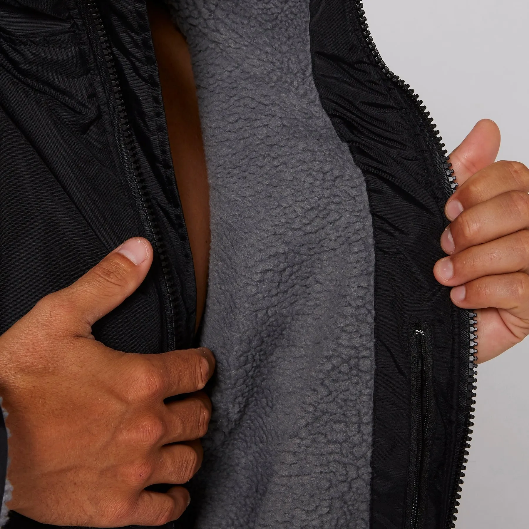 O&E Super Storm Hooded Poncho