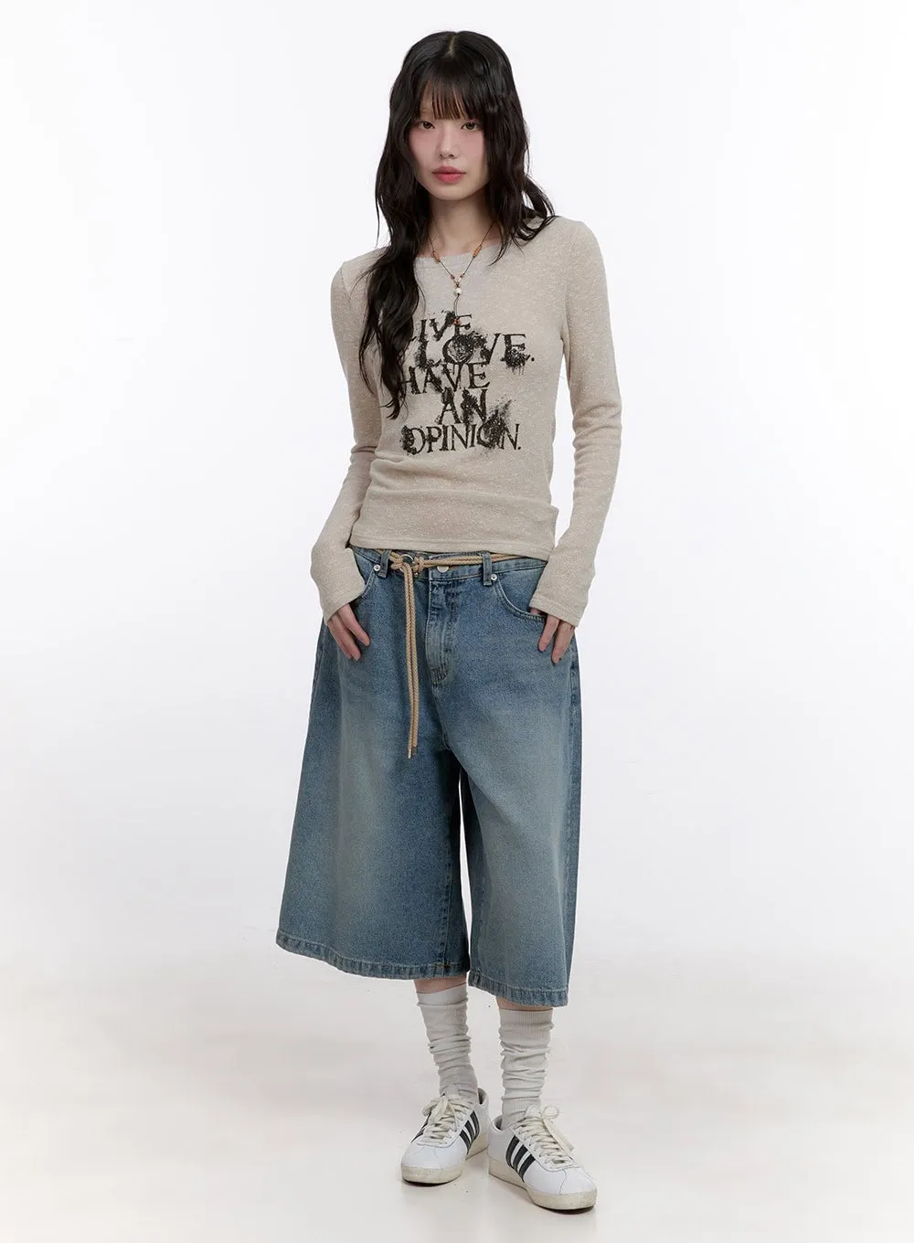 Relaxed-Fit Bermuda Denim Pants CF512